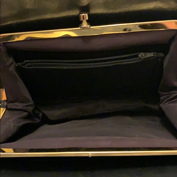 Cute purse like New - Picture 3 of 9